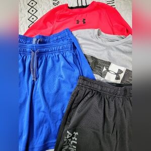 Lot of 8- Youth Under Armour Size Small